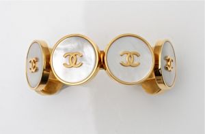 mylusciouslife.com - gold chanel bracelet.jpg